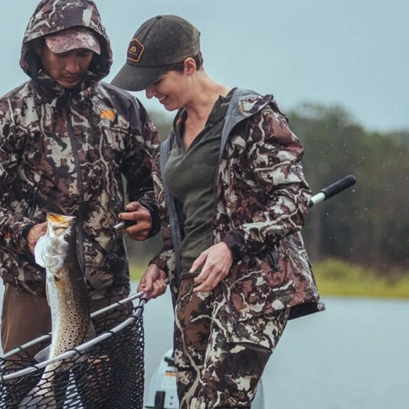 Firstlite WOMEN'S CASCADE STORMLIGHT JACKET - Picture 3 of 5